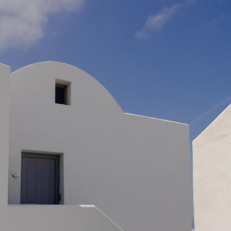 Nastram Suites Oia 외부 사진