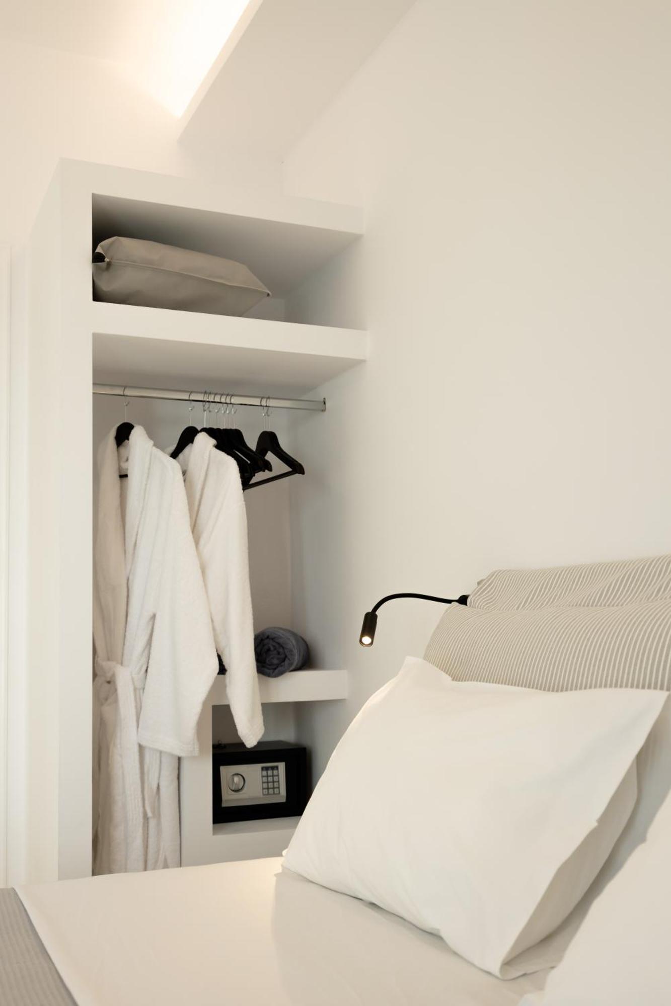 Nastram Suites Oia 외부 사진