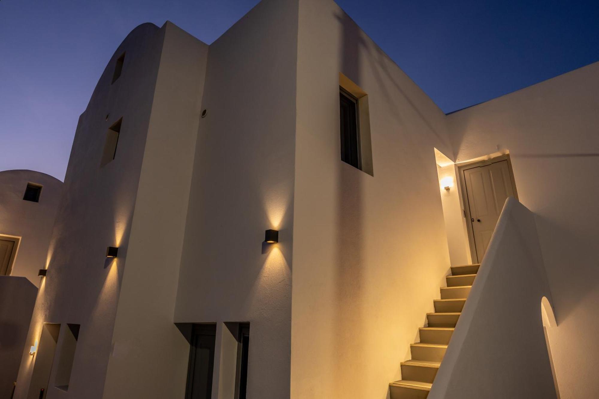 Nastram Suites Oia 외부 사진