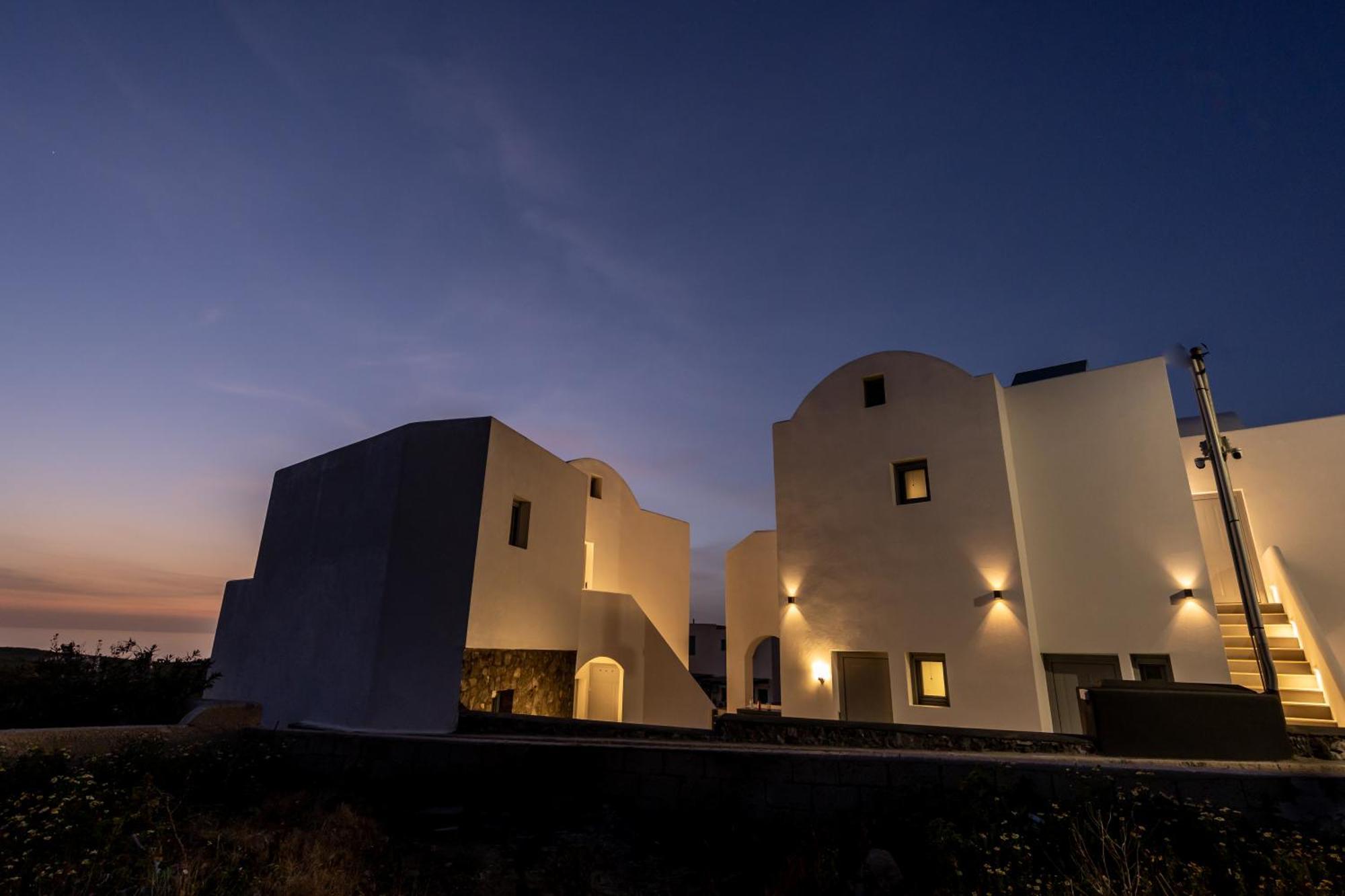 Nastram Suites Oia 외부 사진